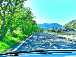 �M�B�������^�J�[�Ńh���C�u